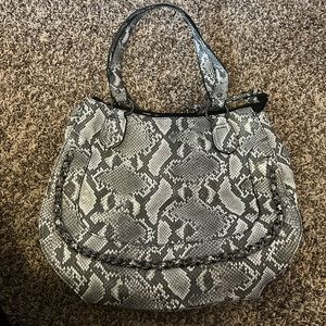 Jessica Simpson purse